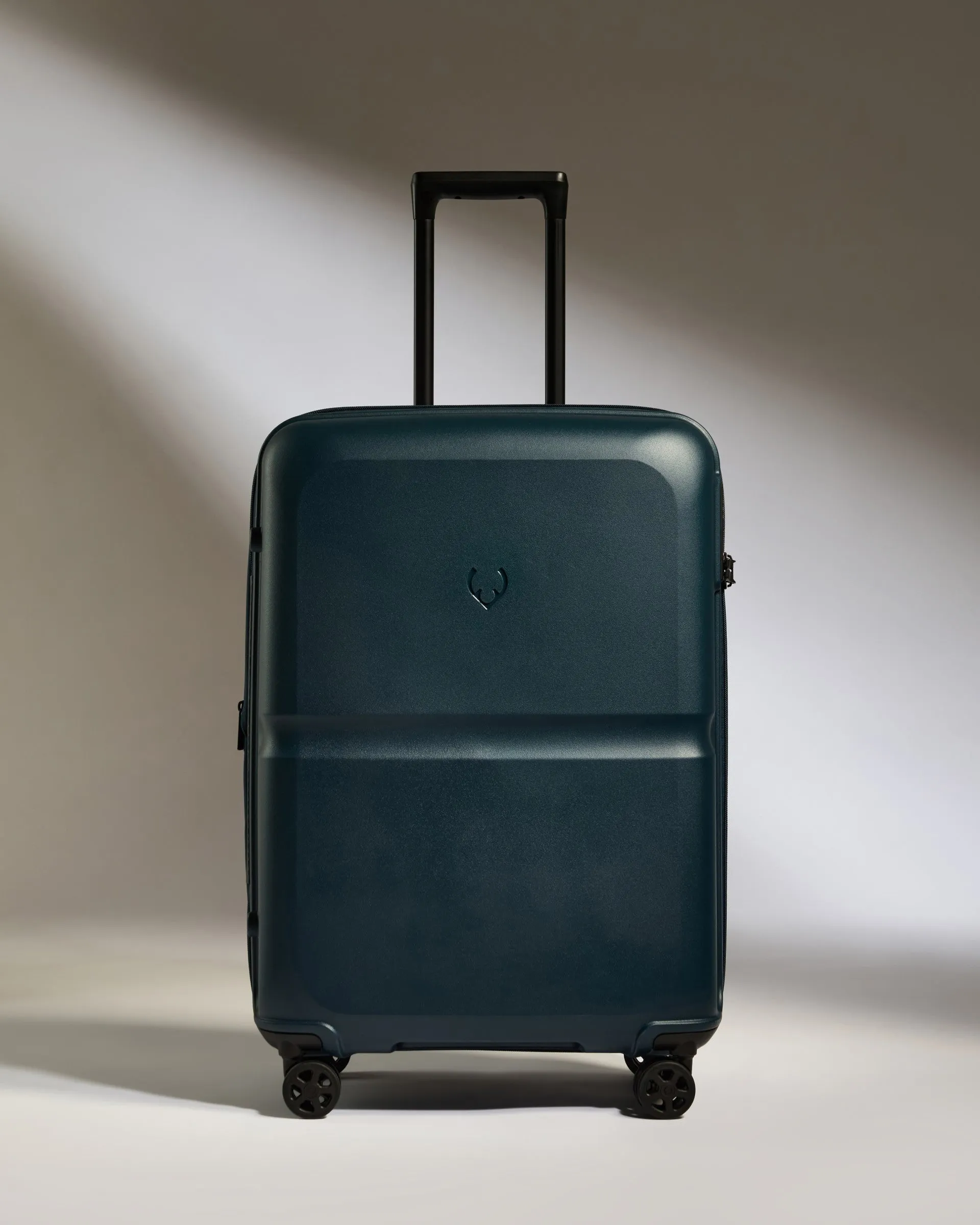 Medium Luggage in Indigo Blue - Single Stripe